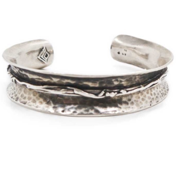 Vintage Silpada Hammered Textured Sterling Silver Cuff Bracelet B1684 - Picture 7 of 8